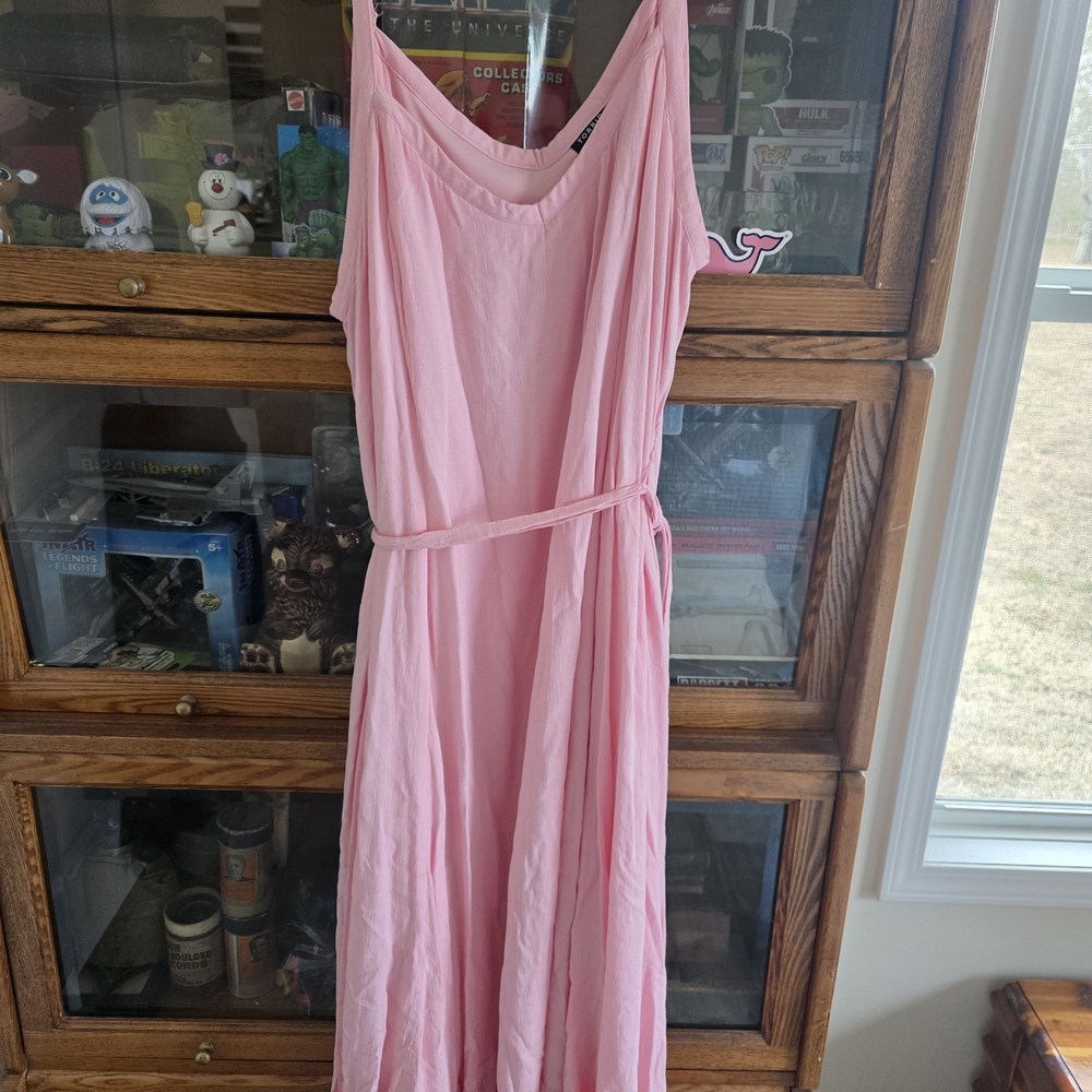 Chic Pink Maxi Dress